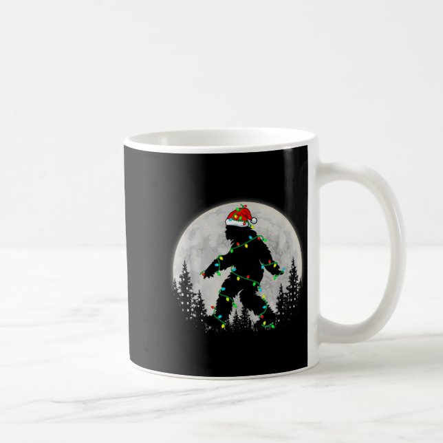 Santa Bigfoot Christmas Lights Rock Funny Sasquatc Kaffemugg (Höger)
