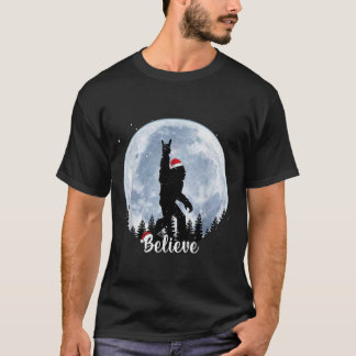 Santa Bigfoot Christmas Rock Funny Sasquatch Belie T Shirt