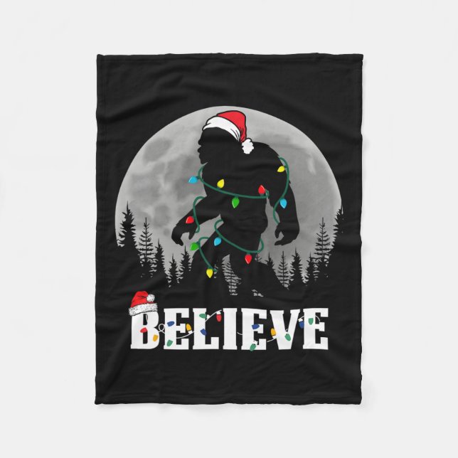 Santa Bigfoot jul Ljus Funny Sasquatch Bel Fleecefilt (Framsidan)