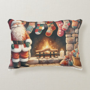 Santa by Fireplace jul Stockings Prydnadskudde