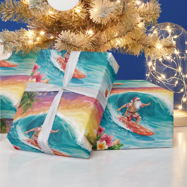 Santa Claus Christmas in July at the beach surfer Presentpapper (Helgdagar)