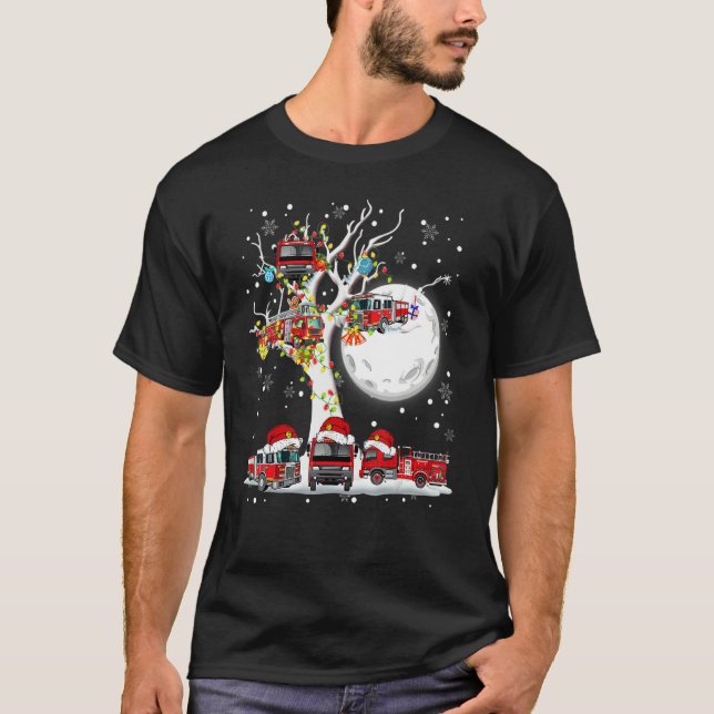 Santa Claus Fire Engines On Tree Christmas Pajama  T Shirt (Framsida)