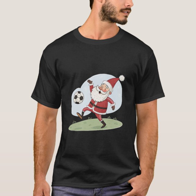 Santa Claus in Action: Playing Christmas Soccer T Shirt (Framsida)