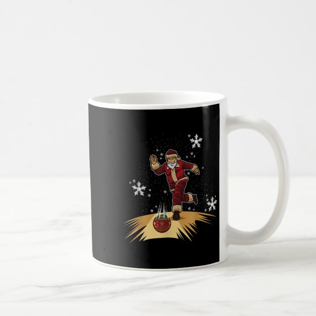 Santa Claus Plays Bowling - Xmas Gift For Your Bow Kaffemugg (Höger)
