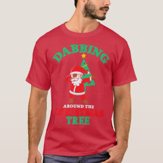 Santa Dabbing runt Julgran Julafton Funny T Shirt
