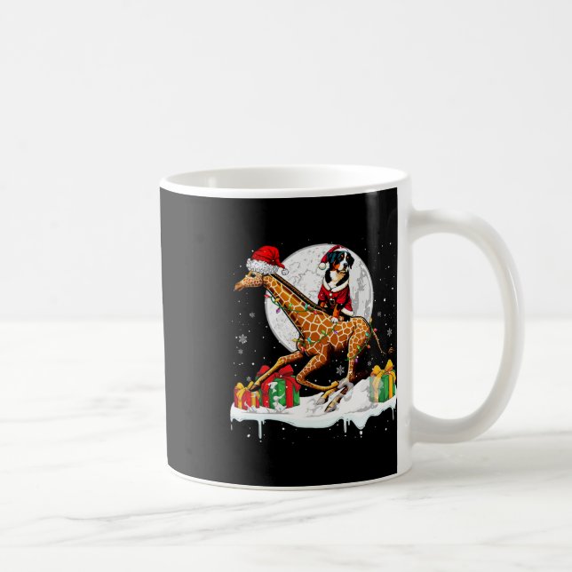 Santa Entlebucher Mountain Riding Giraffe Christma Kaffemugg (Höger)