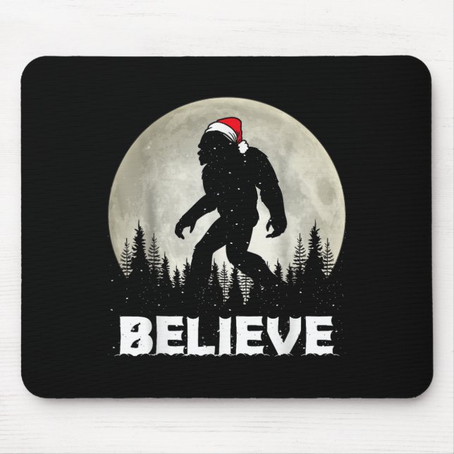 Santa Hat Bigfoot Believe Christmas Lights Rock Sa Musmatta (Framsidan)