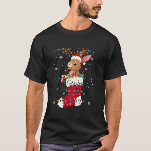 Santa Hat Hare Animal in Socks Julafton Träd Ljus T Shirt (Framsida)