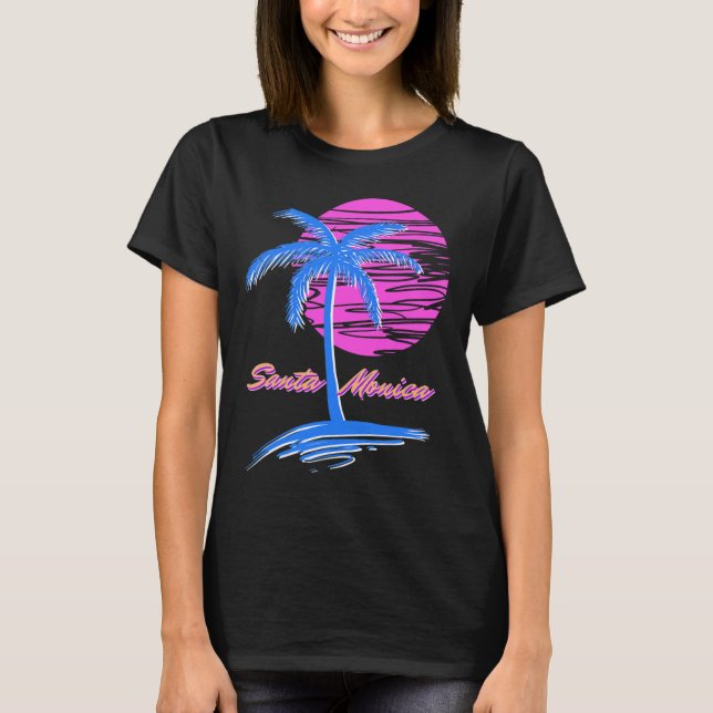 Santa Monica Beach Outrun 80s Aesthetic Vaporwave T Shirt (Framsida)