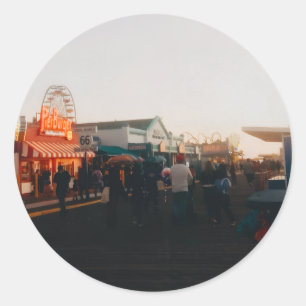 Santa Monica Pier, Los Angeles, Kalifornien Runt Klistermärke