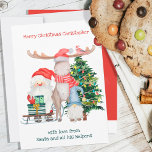 Santa och hans hjälprar Cute Personlig Kids Julkort<br><div class="desc">Personlig julkort för barn ... från tomten och hans hjältar (redigerbart). Konstruktionen ger en söt illustration av tomten och hans hjältar med en gåva, en gnom och dekorerad Julgran. Mallen är inställd så att du kan anpassa hela ordalydelsen till kostym. Den är skriven med vismisk typografi och lyder för närvarande...</div>