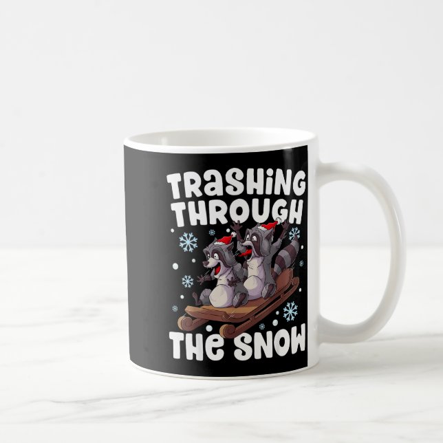 Santa Racoon Trashing Through The Snow Cute Christ Kaffemugg (Höger)