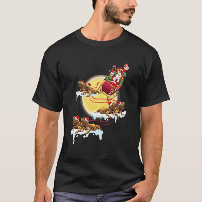 Santa Riding Bearded Dragon Christmas For Reptile T Shirt (Framsida)