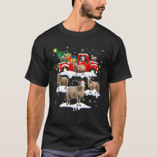 Santa Sheeps on Red Lastbil Julgran Ljus Xm T Shirt