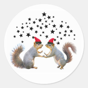 Santa Squirrels med Stars Stickers Runt Klistermärke