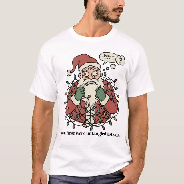 Santa vs. The Lights – Holiday Breakdown Tee (Framsida)