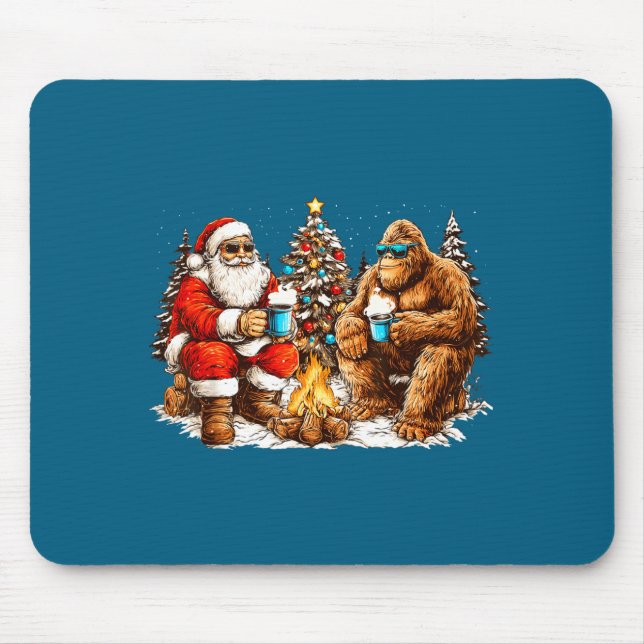Santa With Bigfoot Christmas Campfire Funny Sasqua Musmatta (Framsidan)