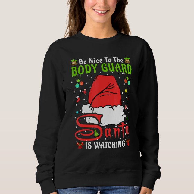 Santa Xmas Pajamas Be Nice To The Body Guard Chris T Shirt (Framsida)