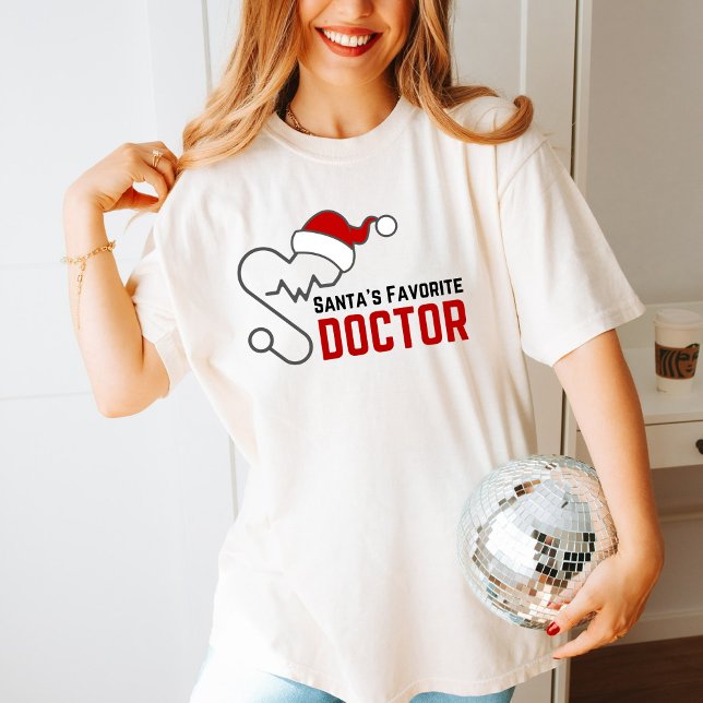Santa's Favorite Doctor Christmas T Shirt (Skapare uppladdad)
