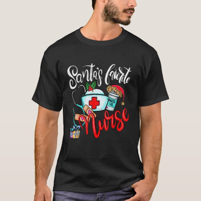 Santas Favorite Nurse  Christmas Xmas RN CNA Nursi T Shirt (Framsida)