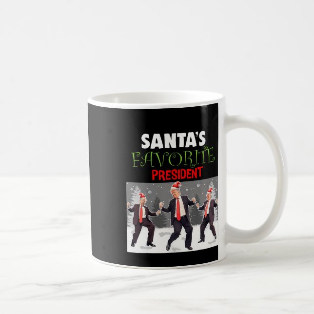 Santa's Favorite President Santa Trump Dance Funny Kaffemugg (Höger)