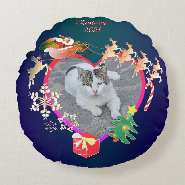 Santa's Reindeer Photo Heart Ram Round Pillow Rund Kudde (Framsidan)
