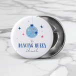 Santorini Musical disco bride bachelorette Knapp<br><div class="desc">Transport era gäster till Grekland med vår Bougainvillea-inspirerade Dancing Queen Bachelorette Collection! Upplev Medelhavets belägenhet i alla detaljer i ert höns party firande. Våra rosa och blåblåblåa bougainvillatemerade inbjudningar och dekorationer inspirerade av Greklands pulserande färg och musikaliska rytmer kommer att göra er och era gäster till en värld av romantik...</div>