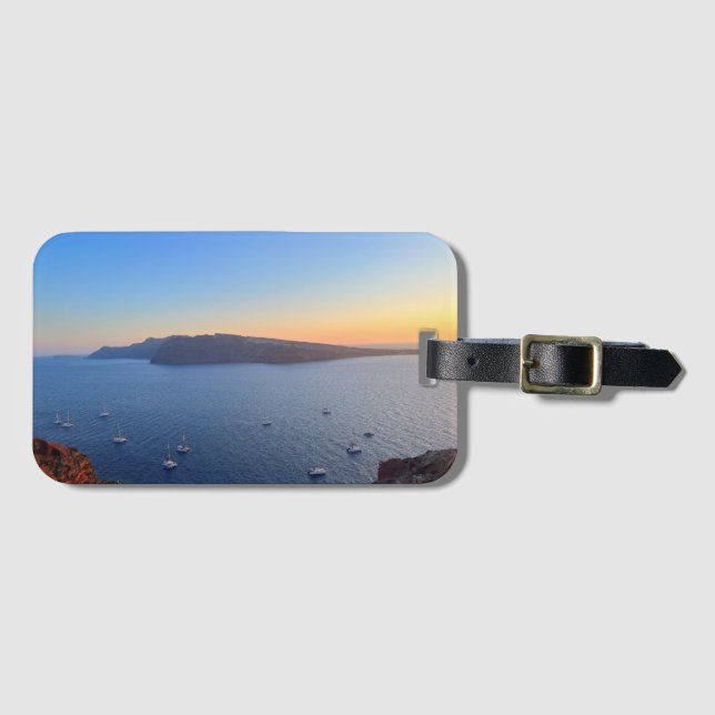 Santorini Old Harbor Boats in Sunset Greece Bagagebricka (Framsida horisontal)