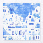 Santorini Watercolor Canvastryck<br><div class="desc">Modern vattenfärgsmålning i omgivningen som visar byn Oia på den soliga grekiska ön Santorini i levande blått och vitt. Jag skulle vilja vara där högerna nu och sippra ett coola glas vin i solsken. Originalkonst av Nic Squirrell.</div>