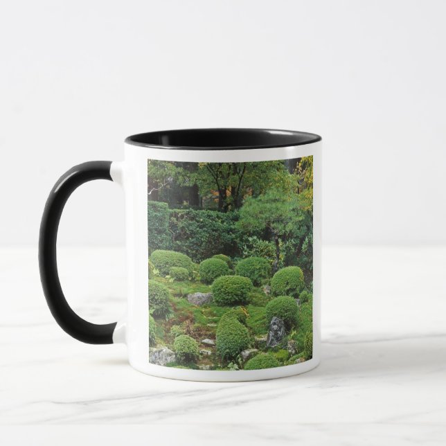 Sanzen-in-templet, Ohara, Kyoto, Japan 3 Mugg (Vänster)