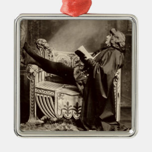 Sarah Bernhardt (1844-1923) som Hamlet i 1899en Julgransprydnad Metall