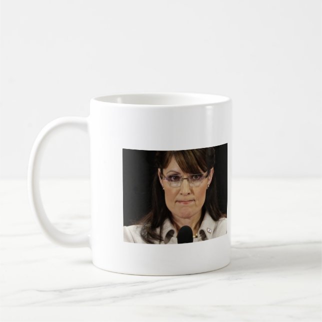 SARAH PALIN REFUDIATED DENNA MUGG (Vänster)