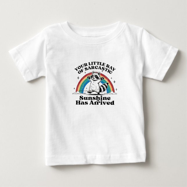Sarcastic Raccoon Rainbow T Shirt (Framsida)