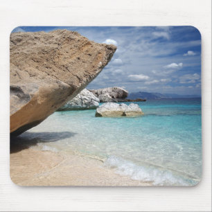 Sardinia strand med stor stenmousepad musmatta