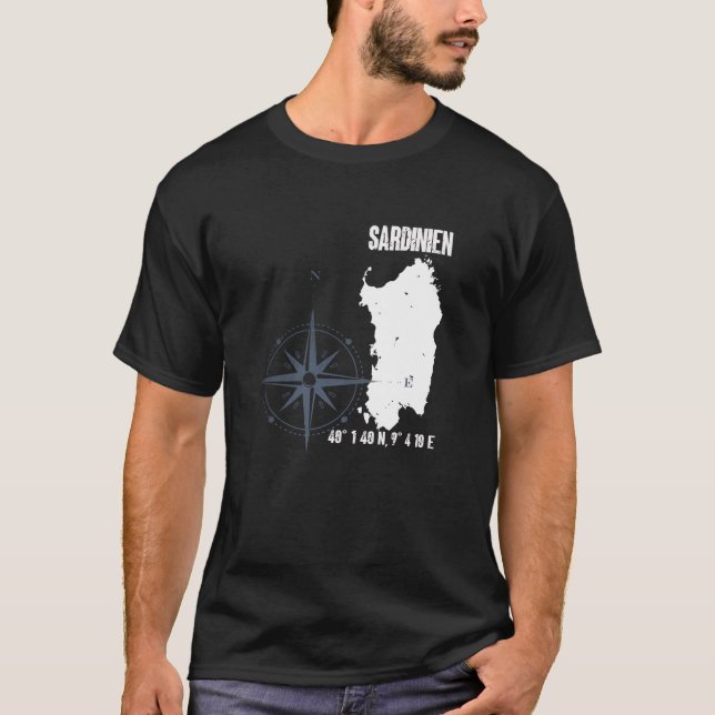 Sardiniens ökoordinater Karta T Shirt (Framsida)
