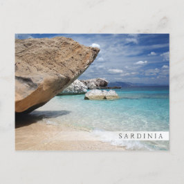 Sardiniens strand med stort vykort sten pub