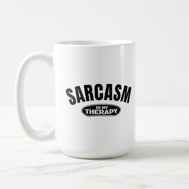 Sarkasm är min terapi rolig typografi present kaffemugg (Vänster)