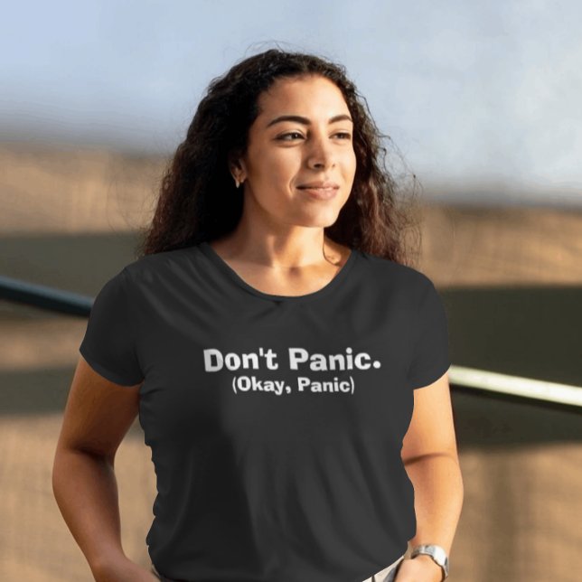 Sarkastic: Panic. (Okej, Panic)' Svart T Shirt (Skapare uppladdad)
