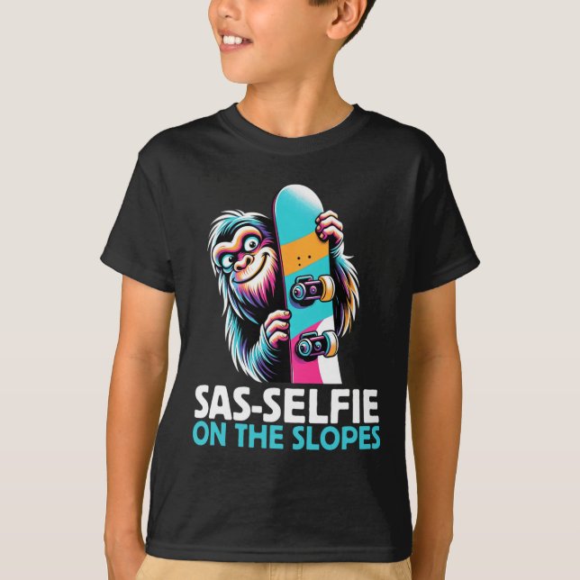 Sas-selfie på Slopes Snowboarding Bigfoot Snö T Shirt (Framsida)