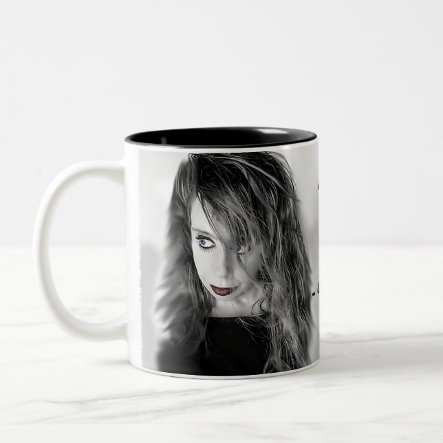 Sasha George World Mugg (Vänster)