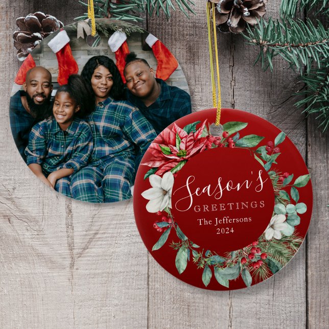 Säsongens hälsningar Red Poinsettia Photo jul Julgransprydnad Keramik (Season's Greetings Red Poinsettia Photo Christmas Ceramic Ornament
)