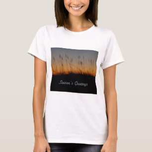 Säsongens hälsningar Sea Oats and Dunes vid Sunset T-shirt