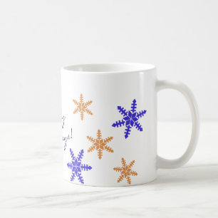 Säsongsbetonad snöflingorglad helg med text kaffemugg