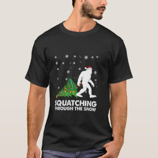 Sasquatch Bigfoo Squating genom Snö Chris T Shirt