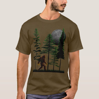 Sasquatch Bigfoot Hiding In Forest Perfect Giftbig T Shirt