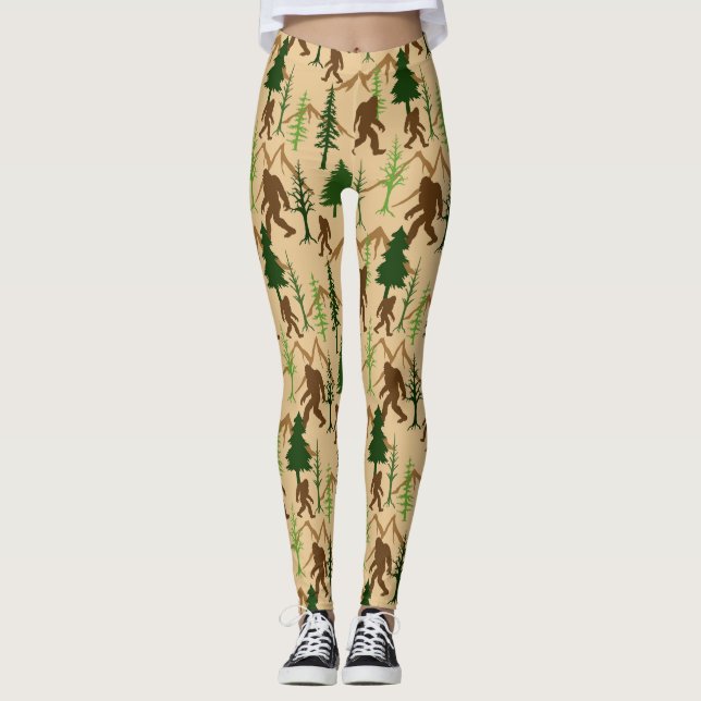 Sasquatch in Forest Träd Bigfoot Patterned Leggings (Framsida)