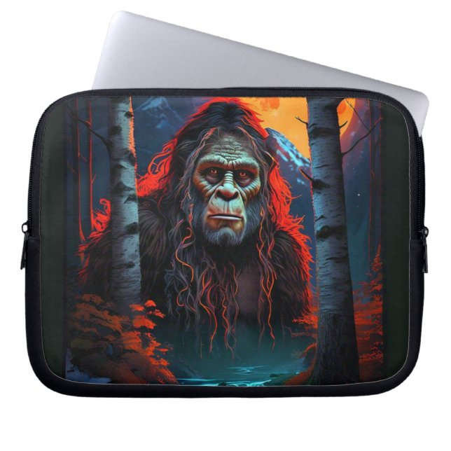 Sasquatch Moonlit Hunt Laptop Fodral (Framsidan)