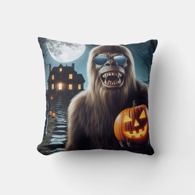 Sasquatch på Halloween Kudde (Framsida)