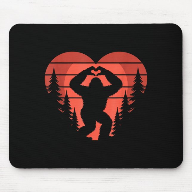 Sasquatch Valentine's Day - Bigfoot Heart Sungles  Musmatta (Framsidan)