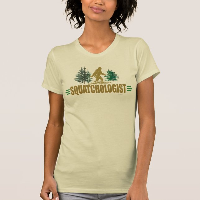 Sasquatching, Sasquatch Hunters Tee (Framsida)